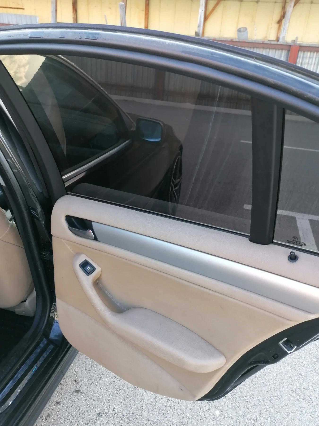 BMW 330 330Д, снимка 10 - Автомобили и джипове - 55065669