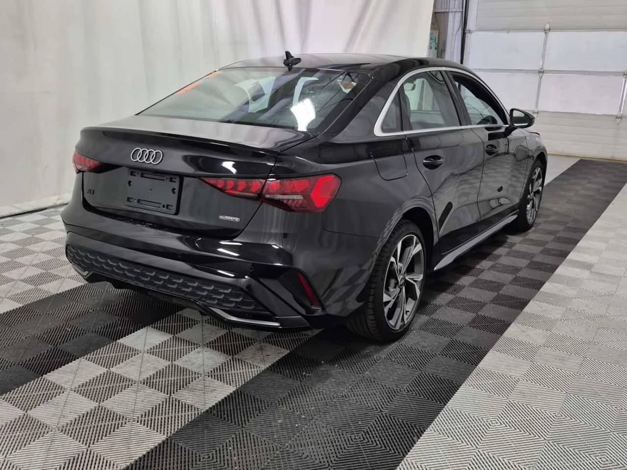 Audi A3 * PROGRESSIV * CARFAX * , снимка 4 - Автомобили и джипове - 55371482