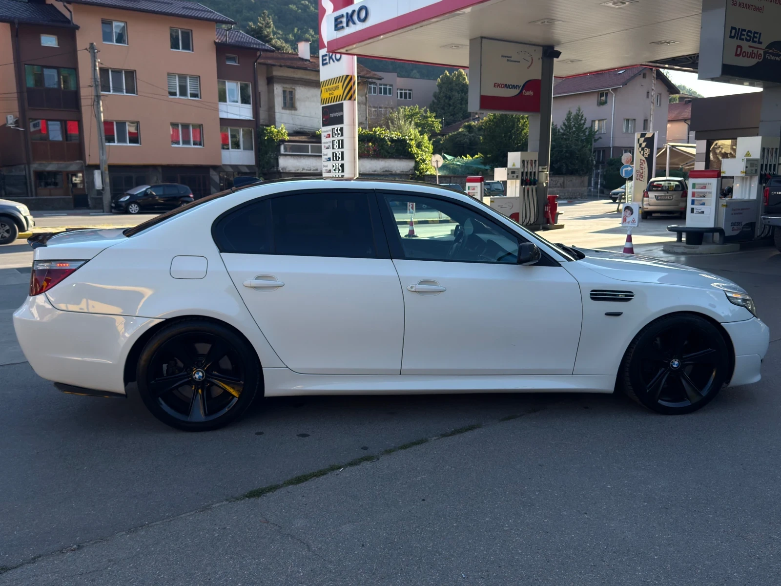 BMW 535 3.5d Facelift/Head up/Distrinik/M pack, снимка 6 - Автомобили и джипове - 55533613