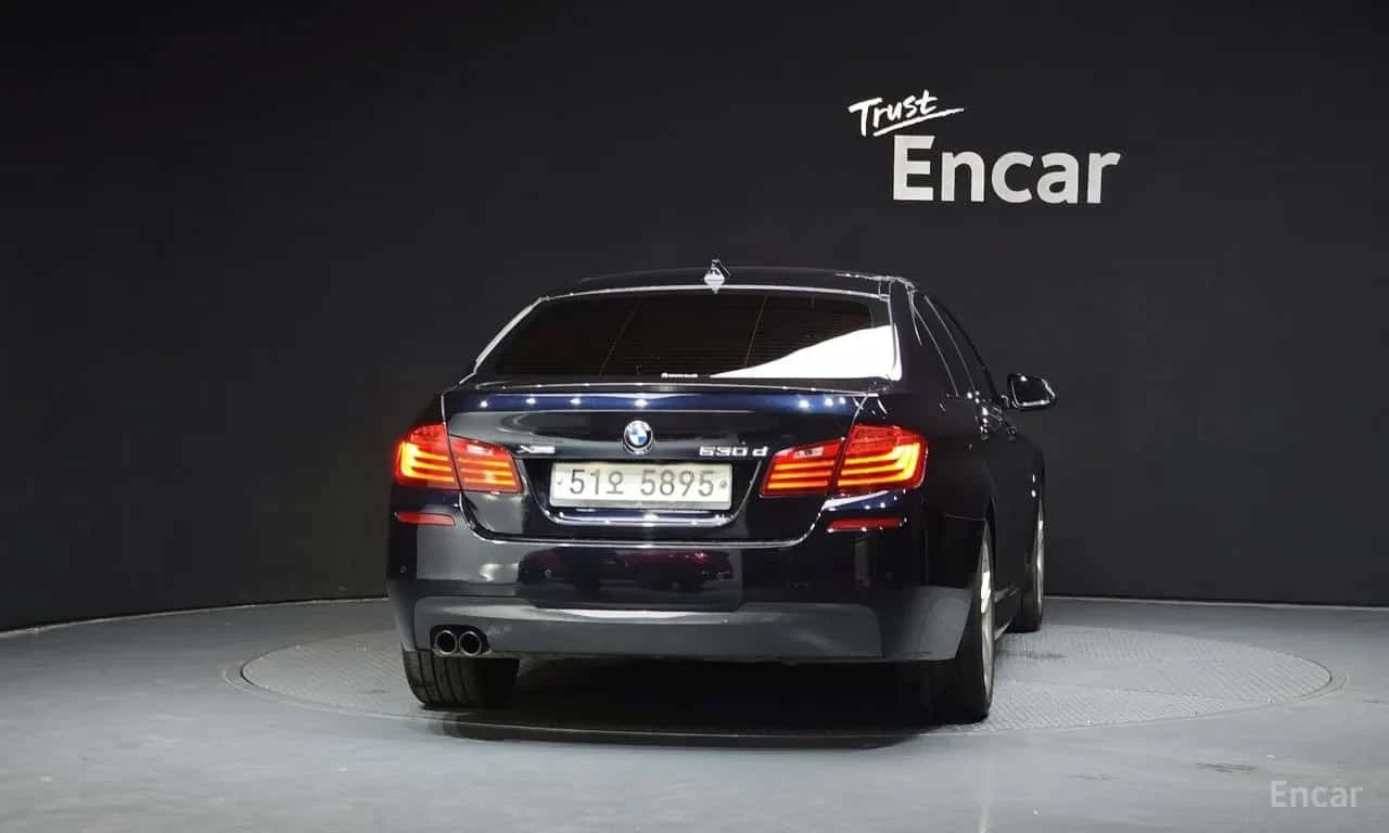 BMW 530 * 530d xDrive M Sport * ЦЕНА ДО БГ, снимка 4 - Автомобили и джипове - 55738634