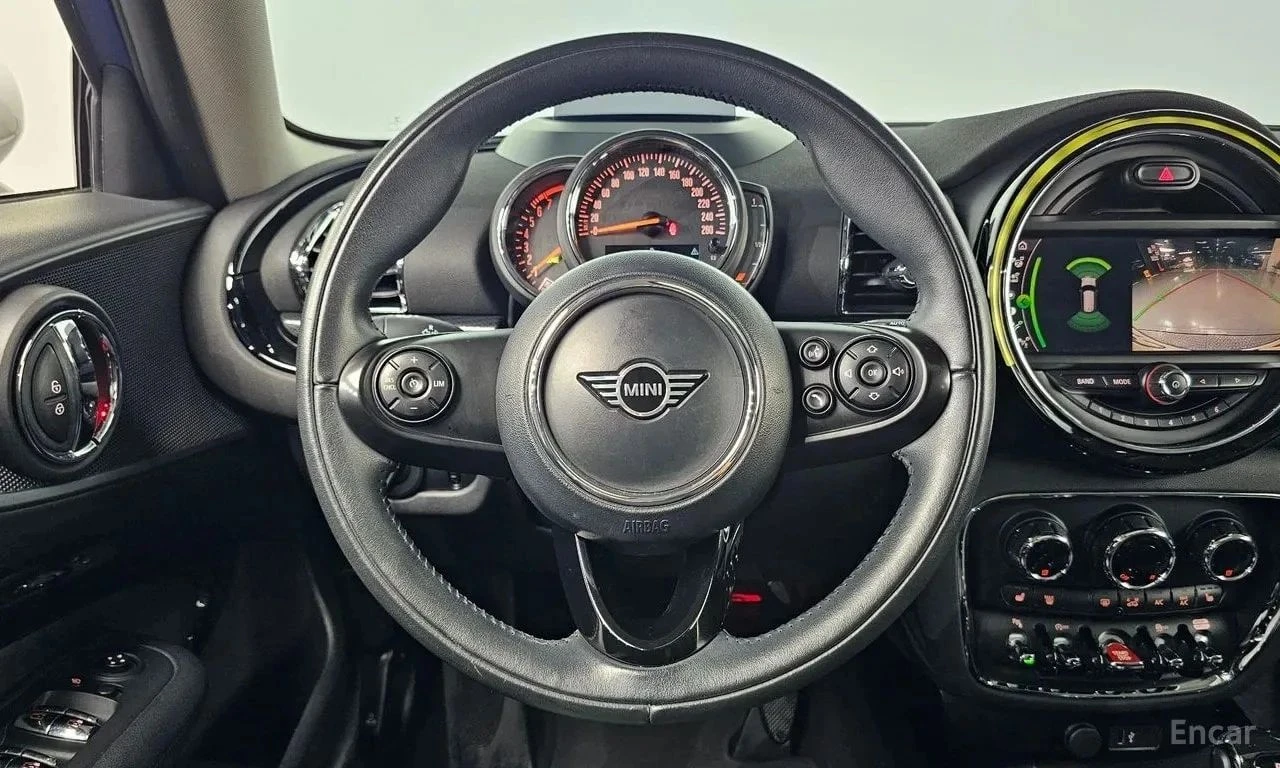 Mini Clubman, снимка 13 - Автомобили и джипове - 56737974