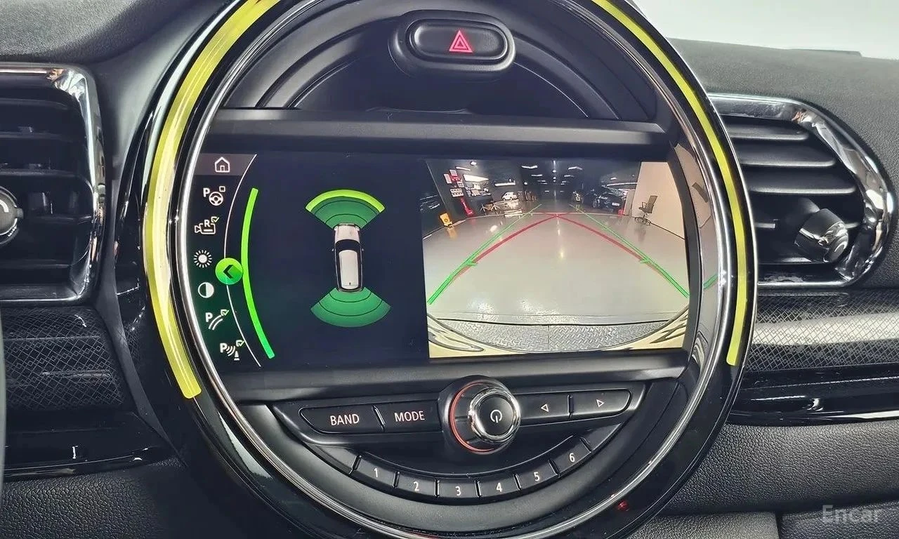 Mini Clubman, снимка 14 - Автомобили и джипове - 56737974