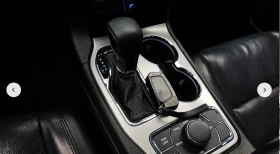 Jeep Grand cherokee LIMITED* ПОДГРЕВ* ОБДУХВАНЕ* КАМЕРА* LANE* ASSIST*, снимка 12