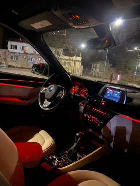 BMW X1 2.8i Паркира сама, снимка 17