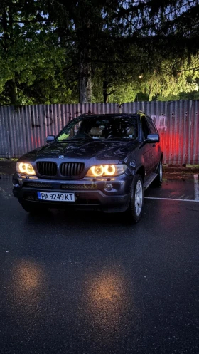 ������ BMW X5