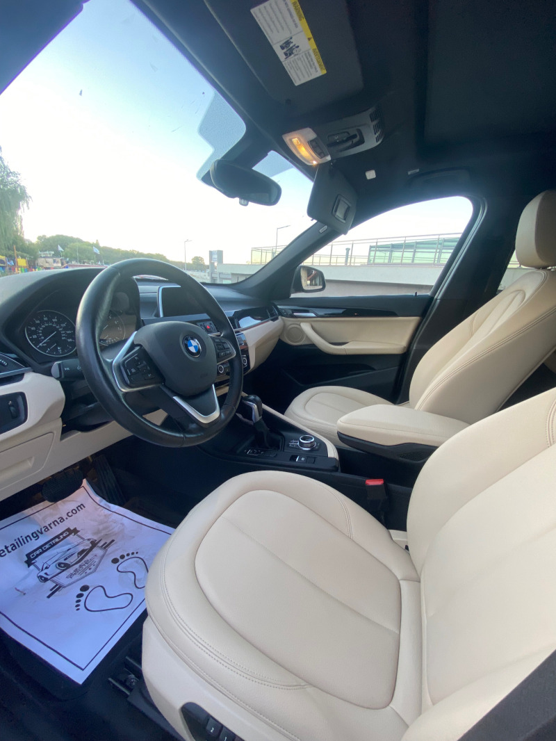 BMW X1 2.8i Паркира сама, снимка 12 - Автомобили и джипове - 45830447