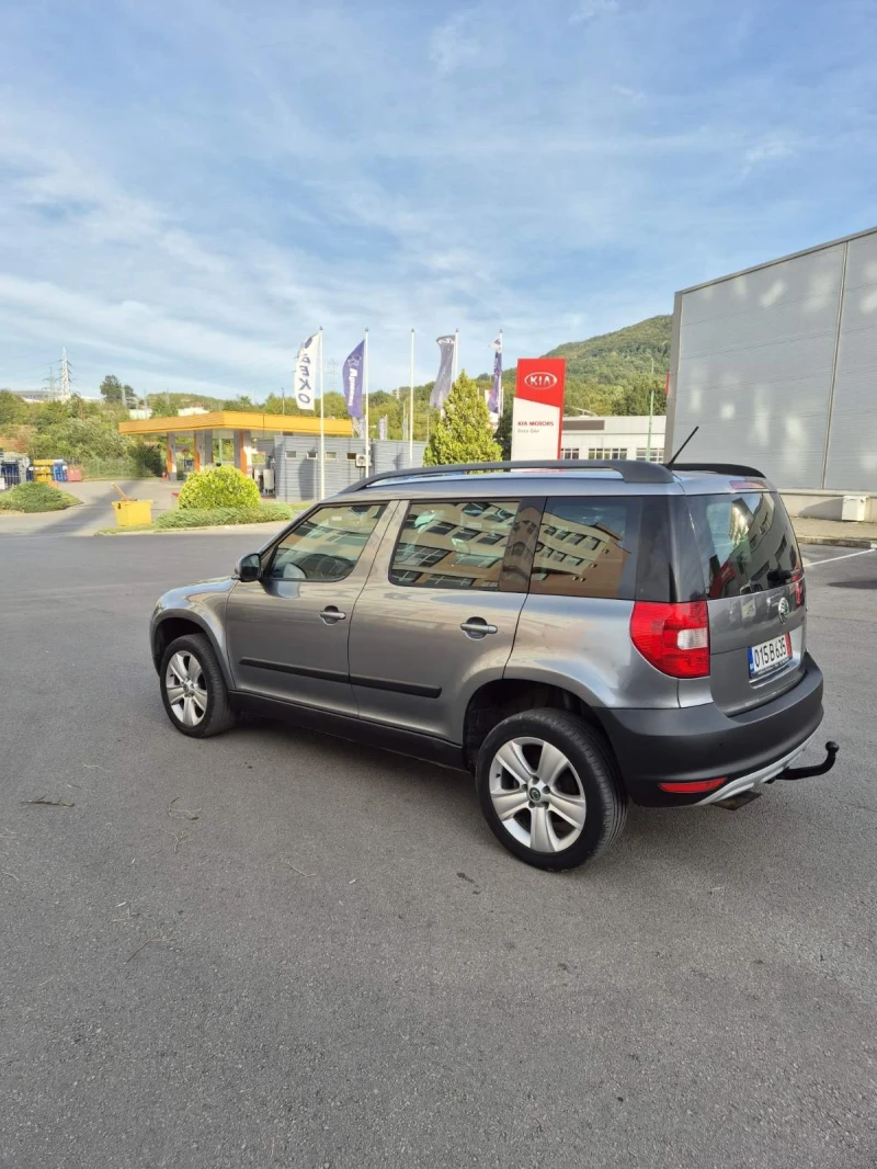 Skoda Yeti 2000 кб. TDI 4X4, снимка 6 - Автомобили и джипове - 47217670