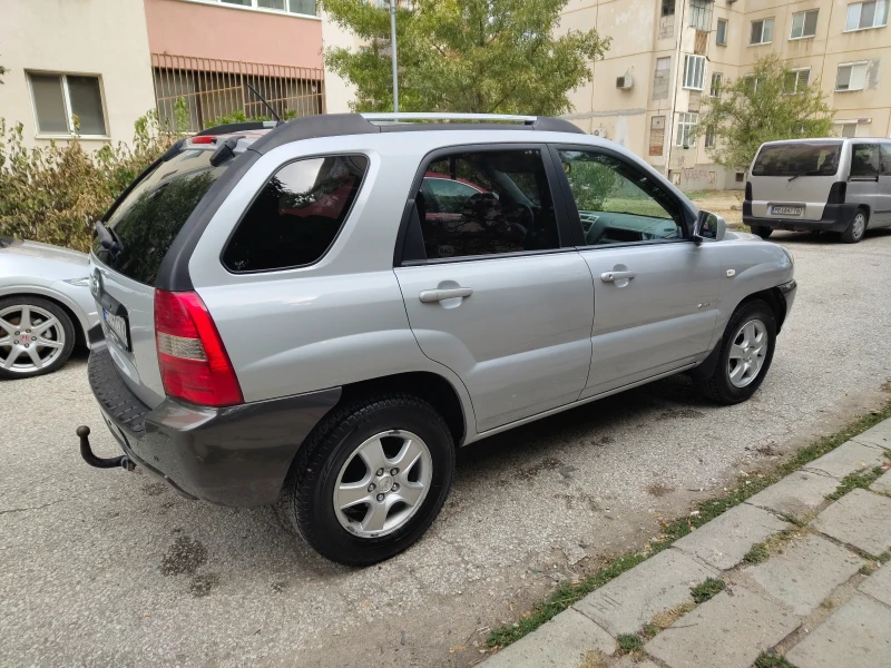 Kia Sportage, снимка 4 - Автомобили и джипове - 47489596