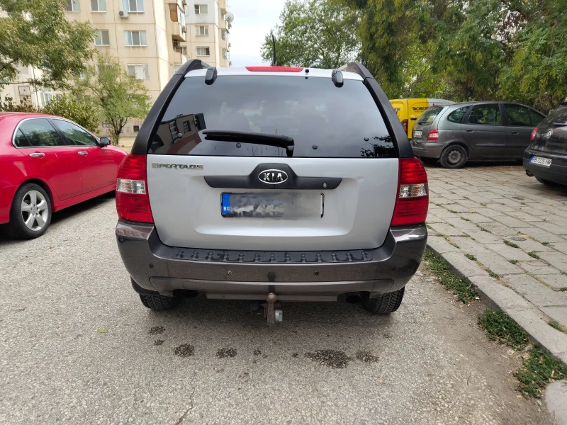 Kia Sportage, снимка 2 - Автомобили и джипове - 47489596