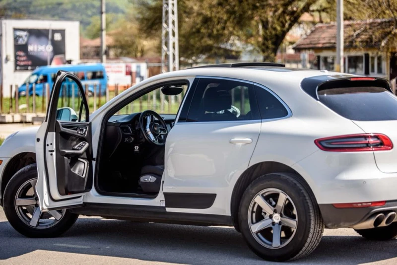 Porsche Macan S 3.0 V6 - Обслужена - ТОP състояние, снимка 10 - Автомобили и джипове - 52530579