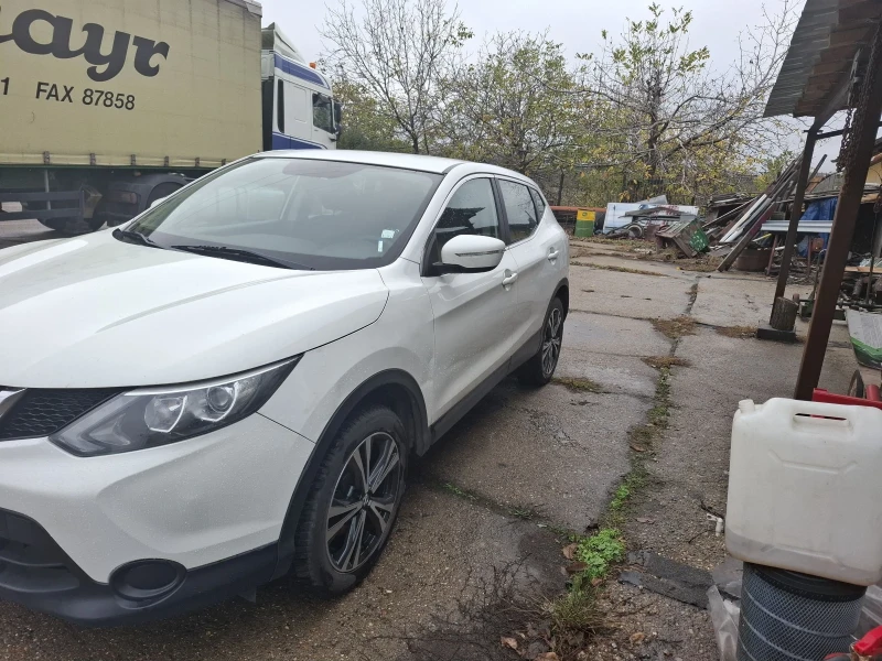 Nissan Qashqai, снимка 2 - Автомобили и джипове - 52364155