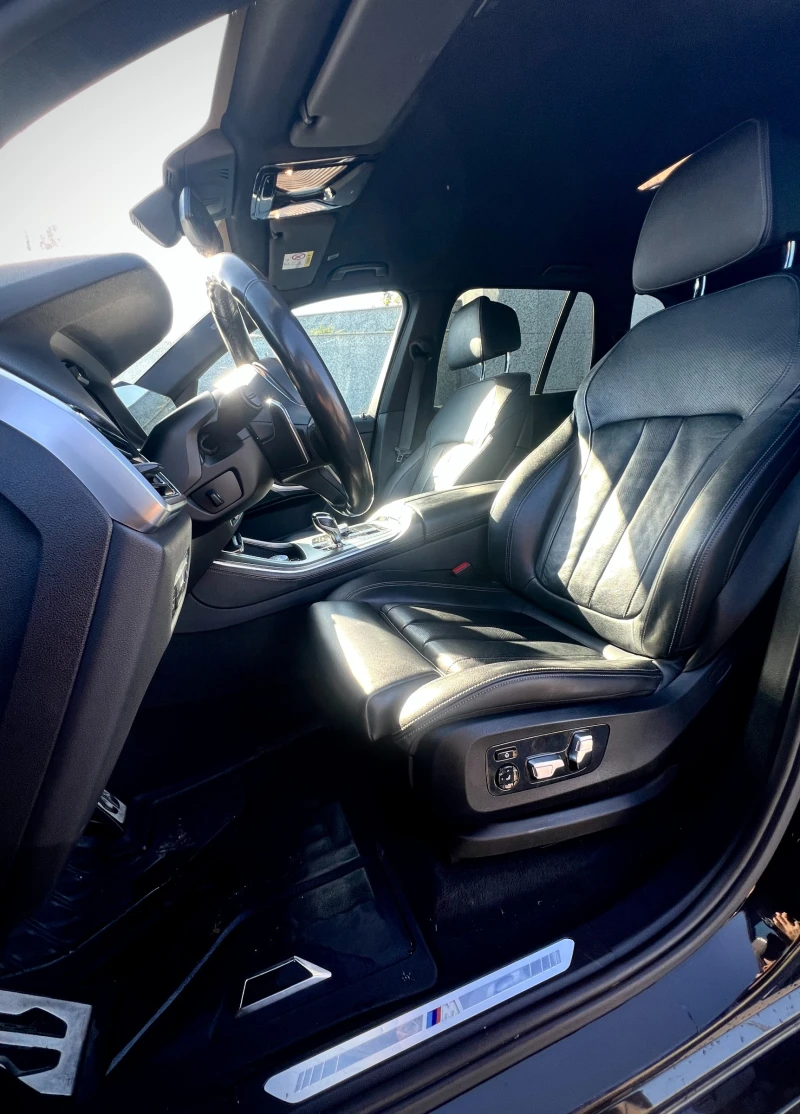 BMW X5 M SPORT PRO* xDRIVE* LED ADAPTIVE* BLACK SAPPHIRE , снимка 16 - Автомобили и джипове - 52597485