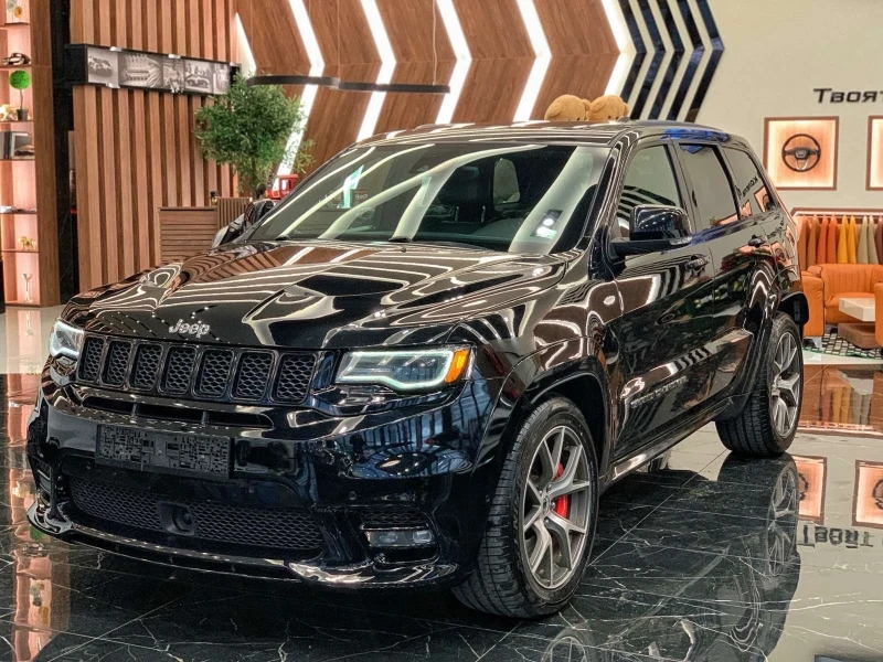 Jeep Grand cherokee V8 HEMI SRT, снимка 2 - Автомобили и джипове - 53023747