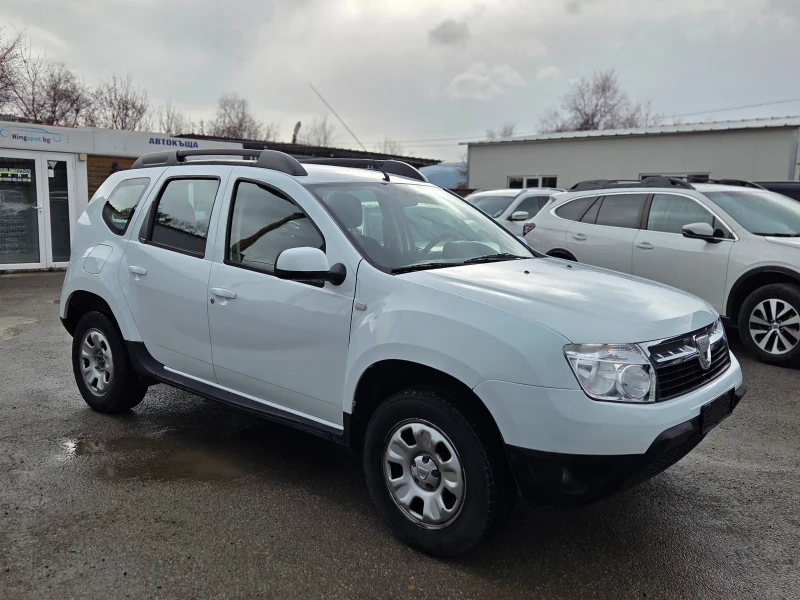 Dacia Duster 4x4* 1.6 16V* ОТЛИЧНА* , снимка 6 - Автомобили и джипове - 53030739