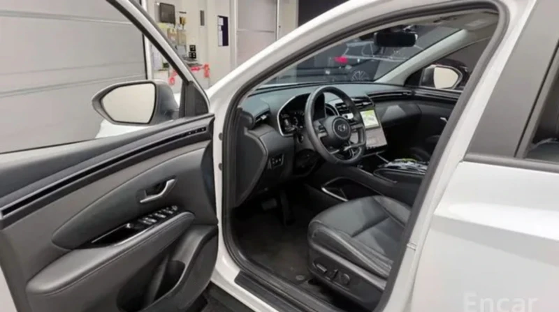 Hyundai Tucson, снимка 9 - Автомобили и джипове - 53182669