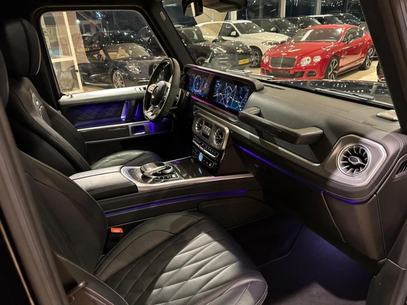 Mercedes-Benz G 63 AMG EDITION 1= CARBON PACK= BURMESTER= MASSAGE= , снимка 11 - Автомобили и джипове - 53527401