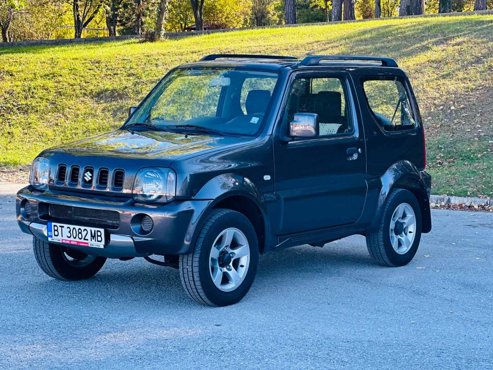 Suzuki Jimny 1.3 АВТОМАТ 4Х4 - изображение 2