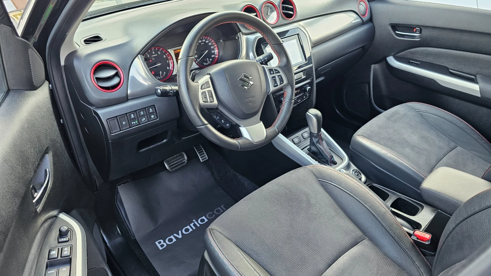 Suzuki Vitara 1.4 BoosterJet Style 4x4* Aut.* ACC* LED* Kam* Nav - изображение 8