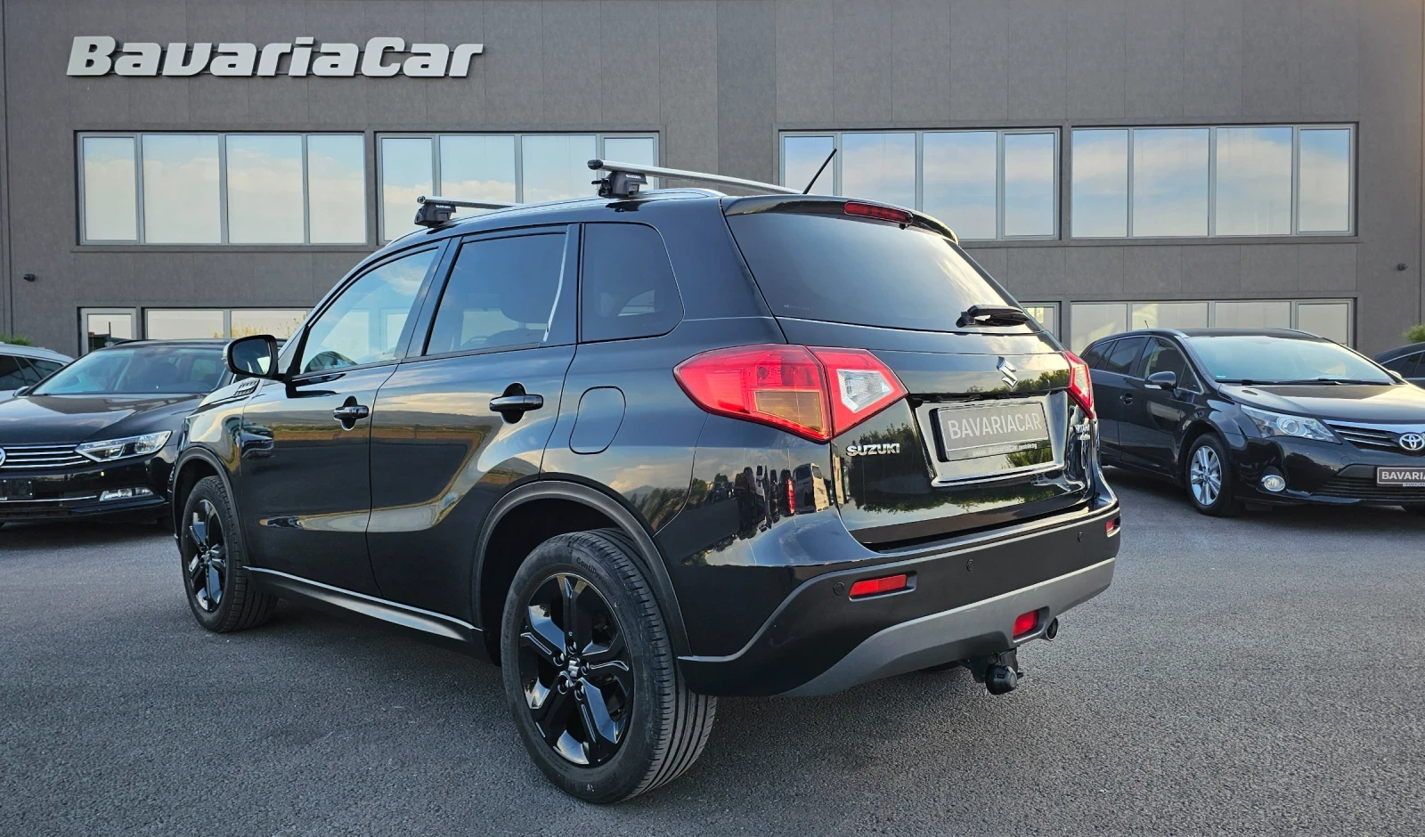 Suzuki Vitara 1.4 BoosterJet Style 4x4* Aut.* ACC* LED* Kam* Nav - изображение 6