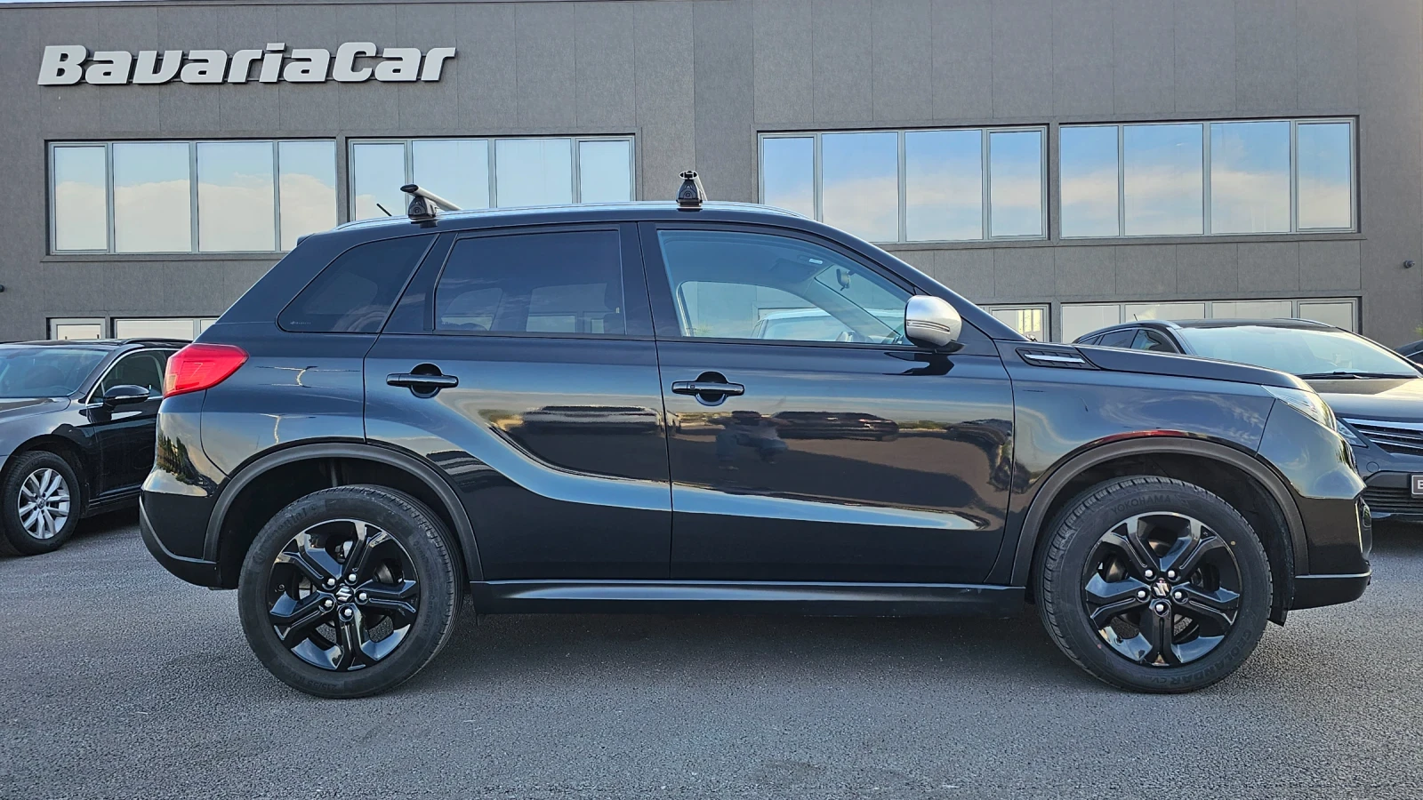 Suzuki Vitara 1.4 BoosterJet Style 4x4* Aut.* ACC* LED* Kam* Nav - изображение 7
