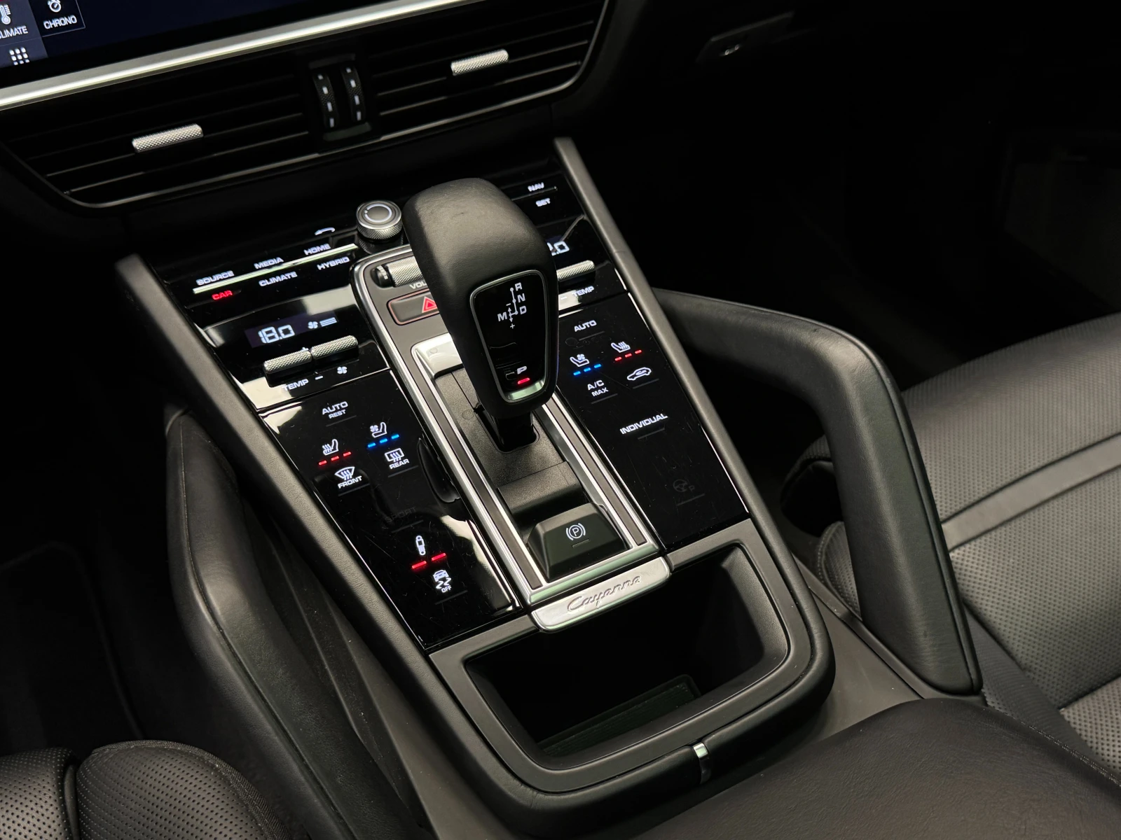 Porsche Cayenne E-Hybrid* Burmester* Sport Chrono* Pano | Mobile.bg   12