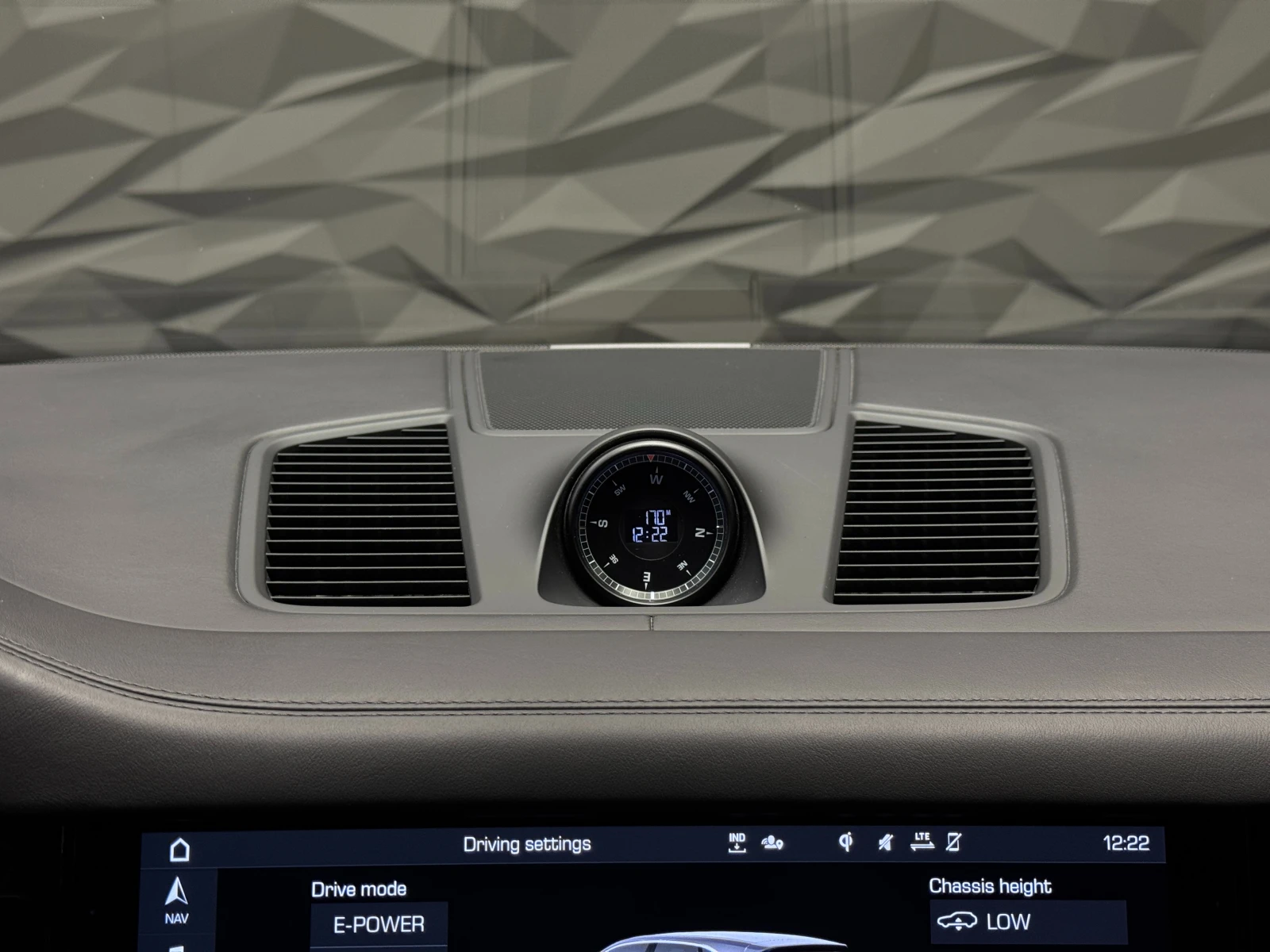 Porsche Cayenne E-Hybrid* Burmester* Sport Chrono* Pano | Mobile.bg   15