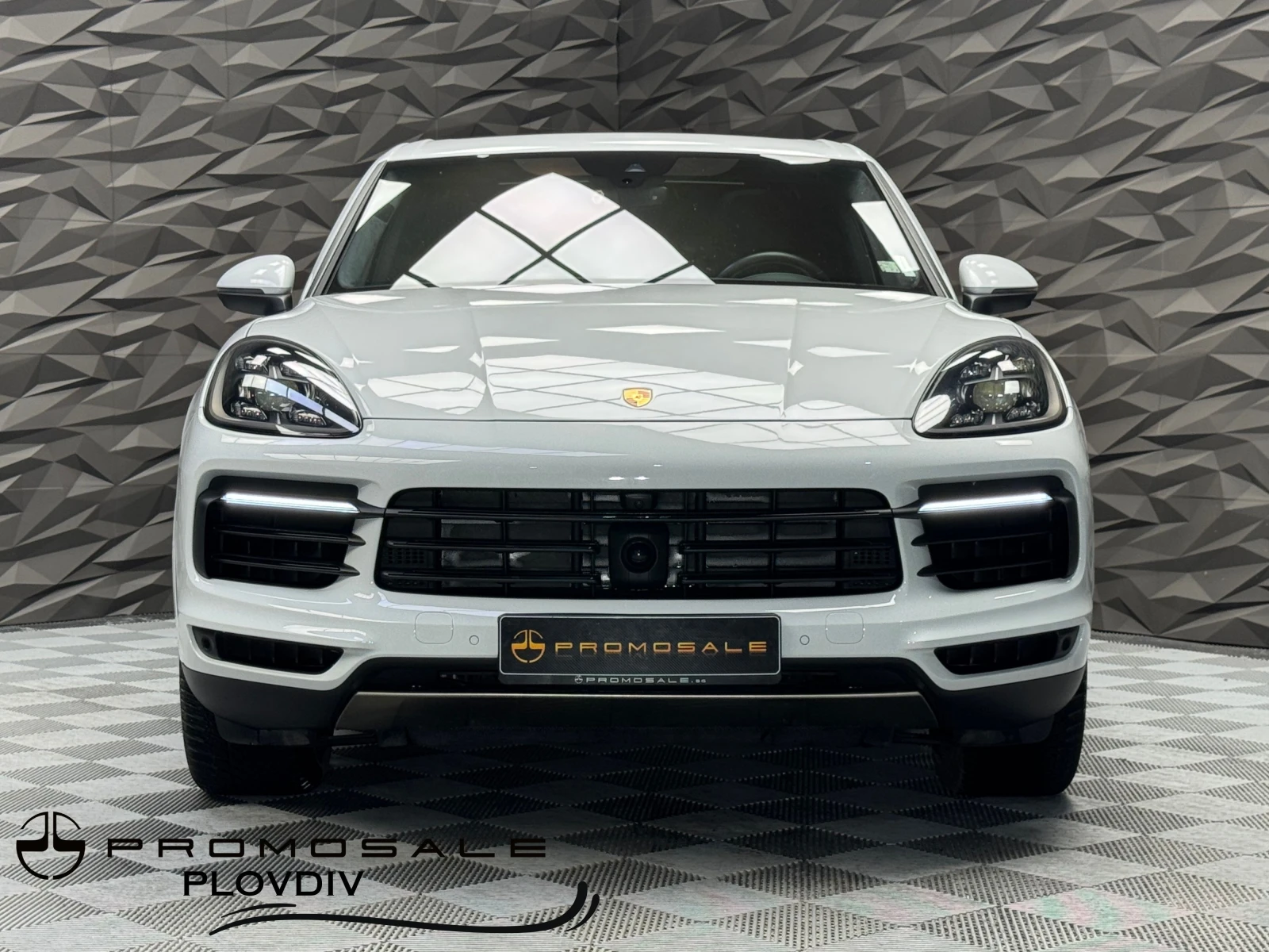 Porsche Cayenne E-Hybrid* Burmester* Sport Chrono* Pano - изображение 2