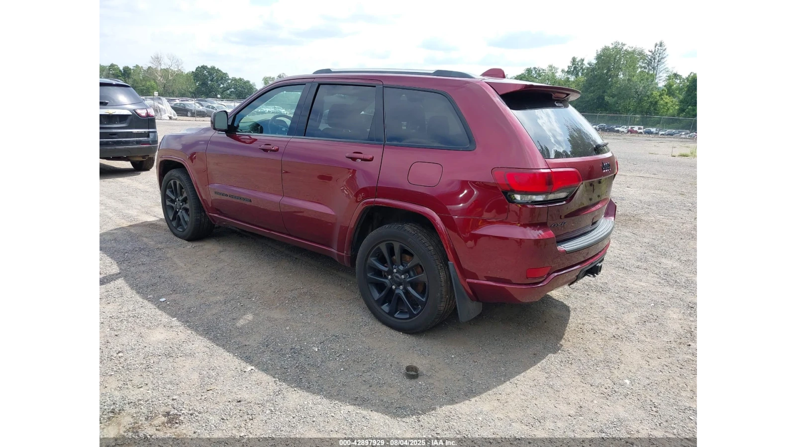 Jeep Grand cherokee ALTITUDE - изображение 3