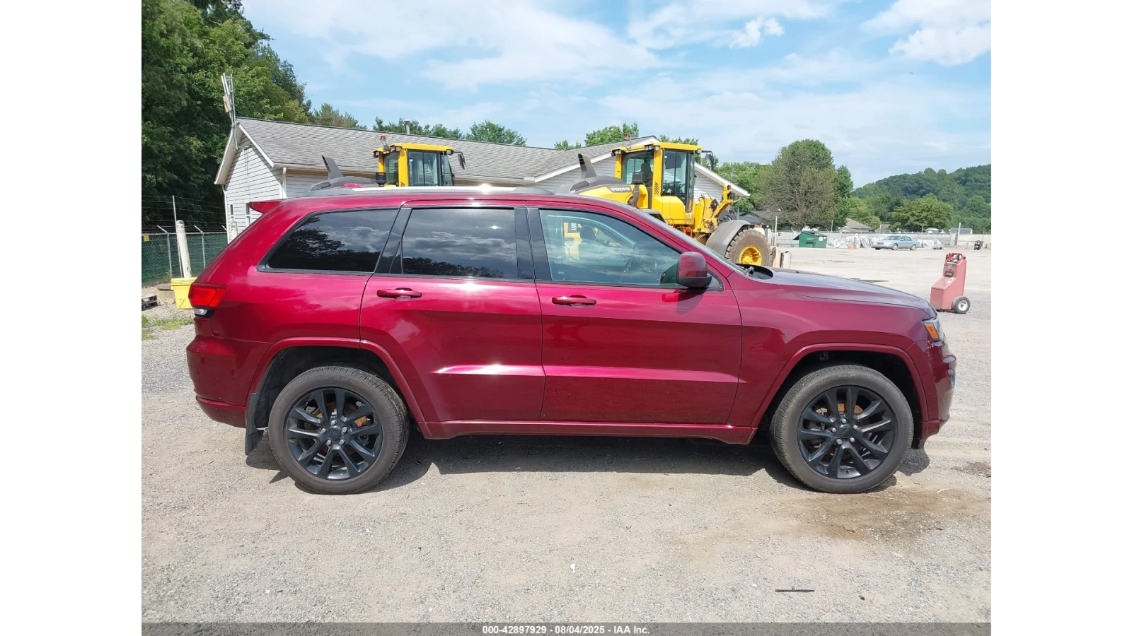 Jeep Grand cherokee ALTITUDE - изображение 6