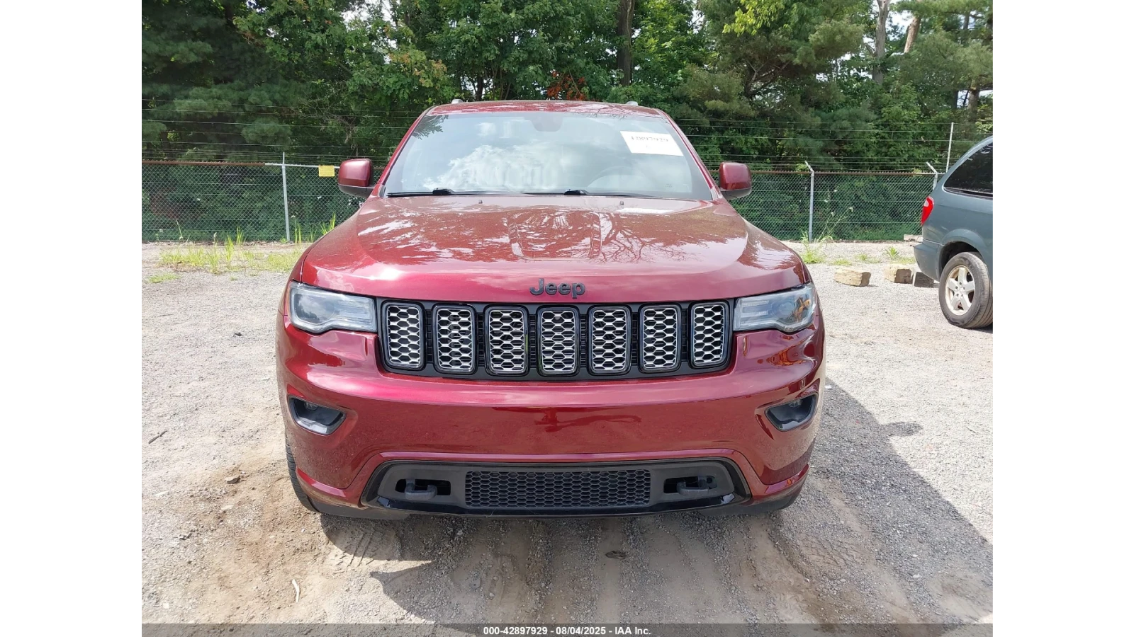 Jeep Grand cherokee ALTITUDE - изображение 4