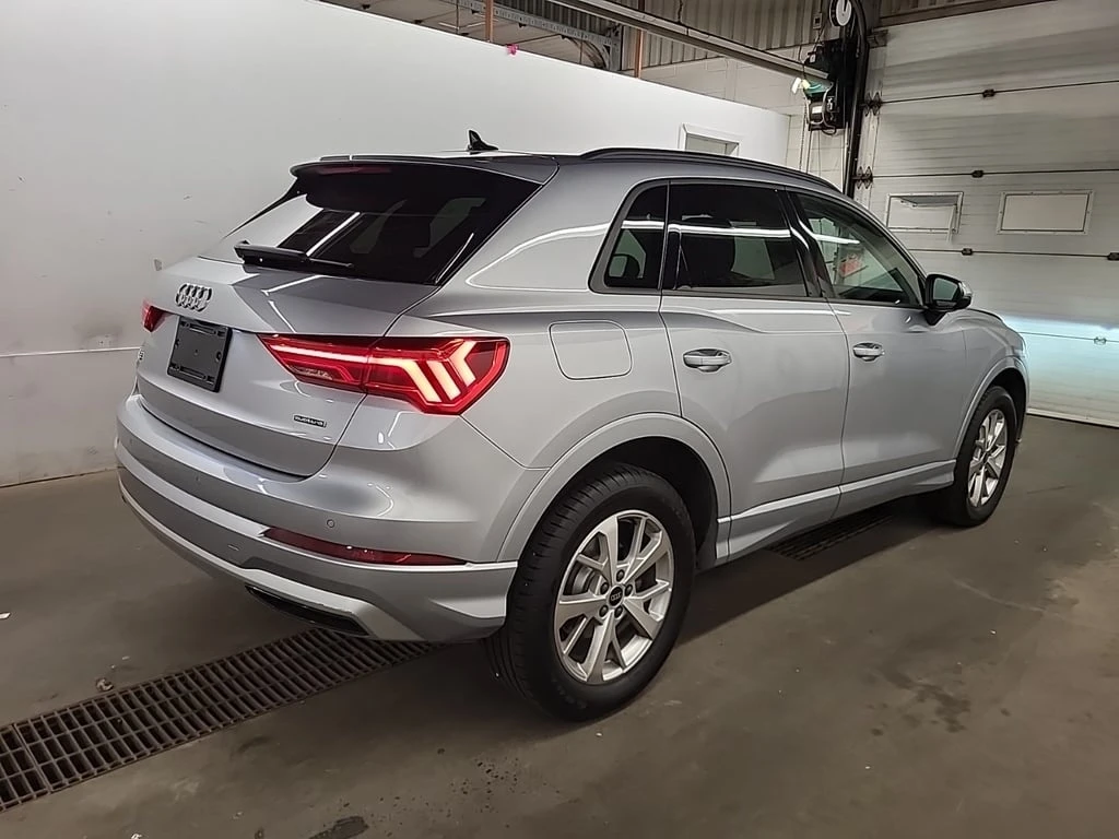 Audi Q3 * 40 TFSI quattro * CARFAX * БЕЗ ПЪРВОНАЧАЛНА ВНОС - изображение 3