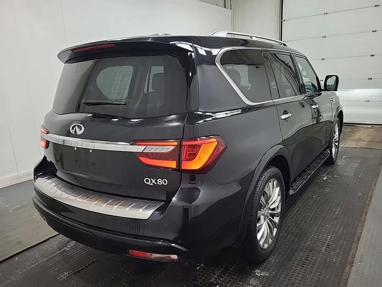 Infiniti QX80 * LUXE * CARFAX *  | Mobile.bg � ����������� 3
