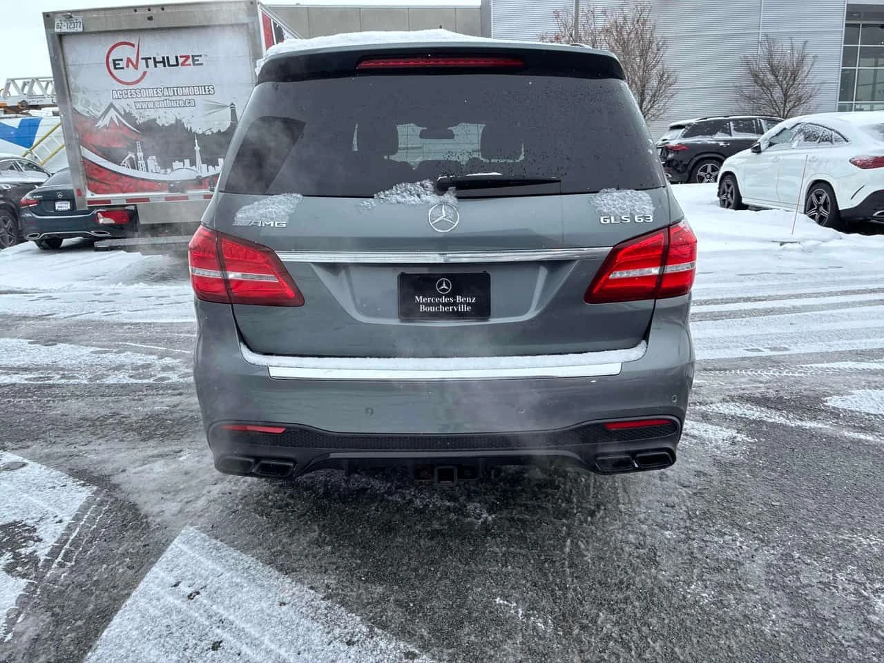 Mercedes-Benz GLS * AMG 63 * CARFAX * БЕЗ ПЪРВОНАЧАЛНА ВНОСКА - изображение 4