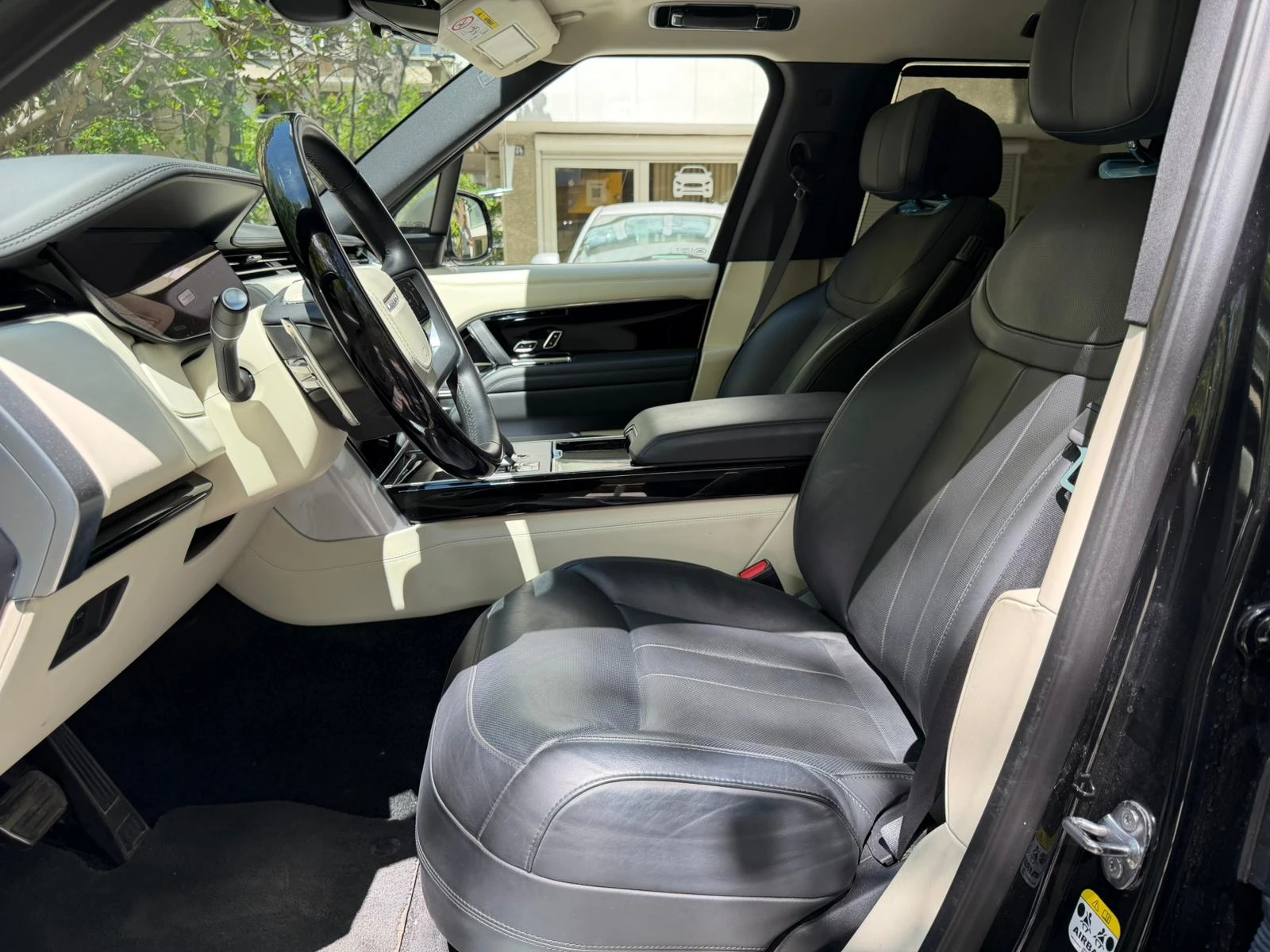 Land Rover Range rover P530 Autobiography LWB, снимка 9 - Автомобили и джипове - 54453930