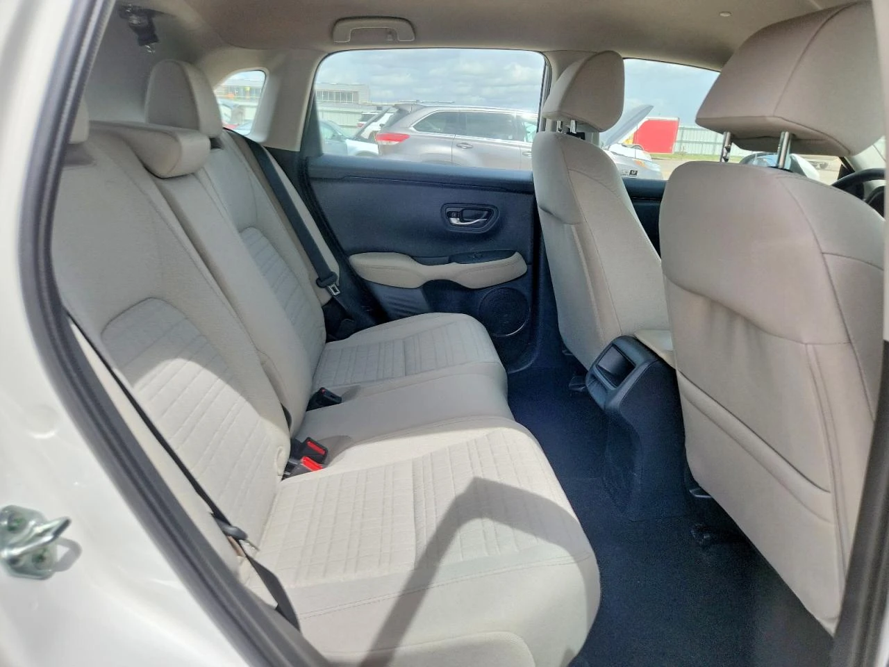 Honda Hr-v 2.0l Lx, снимка 11 - Автомобили и джипове - 54557205