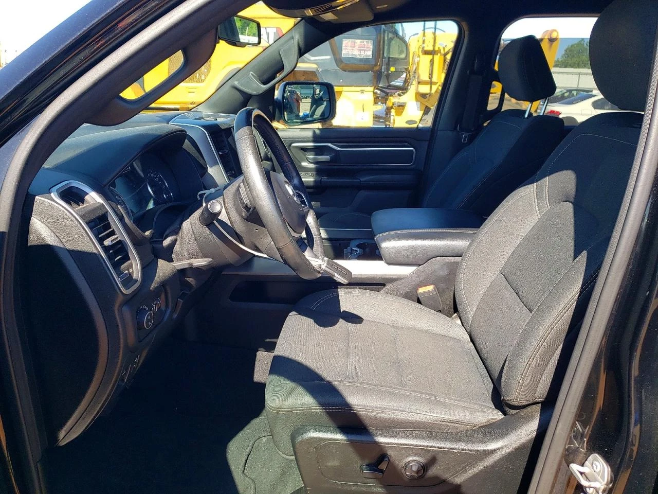 Dodge RAM 1500 BIG HORN, снимка 7 - Автомобили и джипове - 54739926