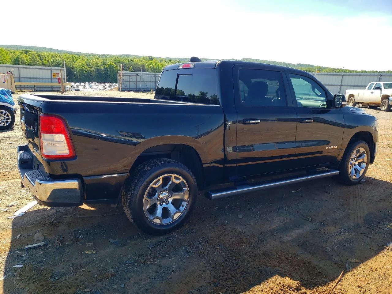 Dodge RAM 1500 BIG HORN, снимка 3 - Автомобили и джипове - 54739926