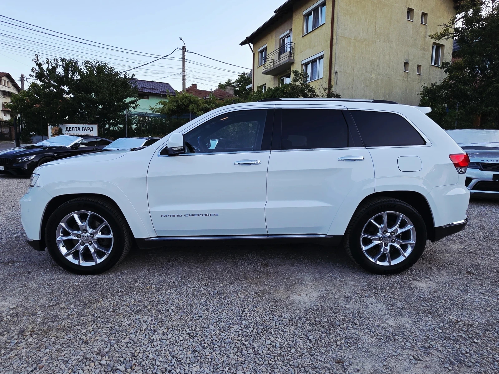 Jeep Grand cherokee SUMMIT= HRONO= FULL, снимка 4 - Автомобили и джипове - 55646028