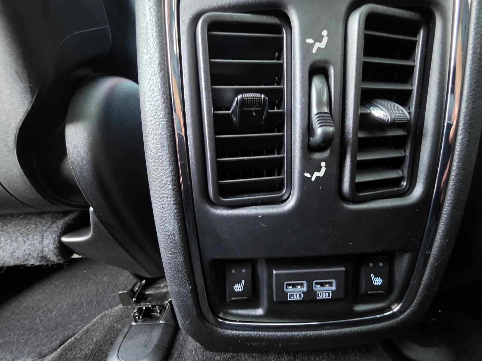 Jeep Grand cherokee SUMMIT= HRONO= FULL, снимка 17 - Автомобили и джипове - 55646028