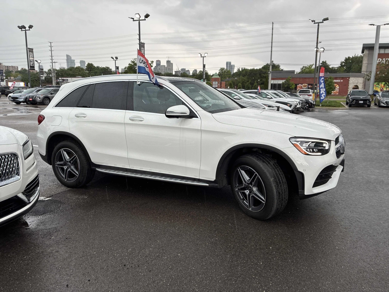 Mercedes-Benz GLC 300, снимка 3 - Автомобили и джипове - 55689395