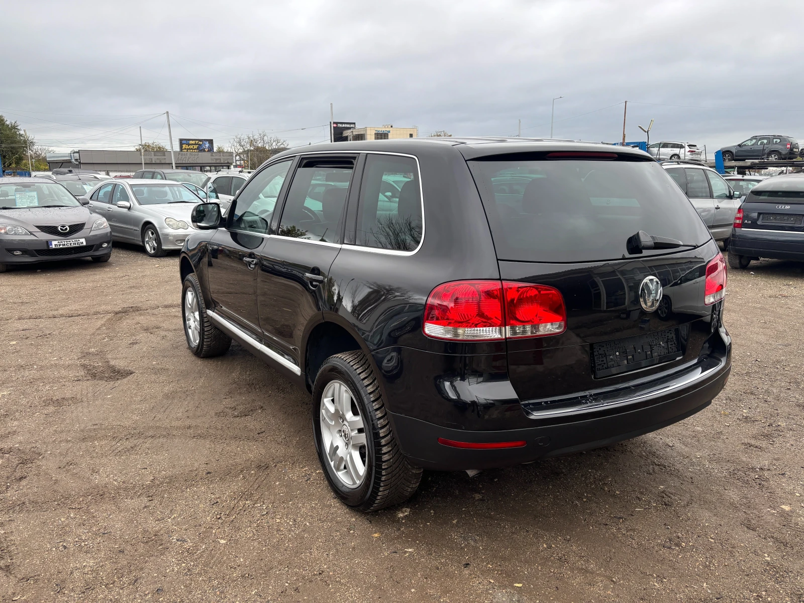 VW Touareg 3.0TDI V6 4Х4, снимка 5 - Автомобили и джипове - 56713174