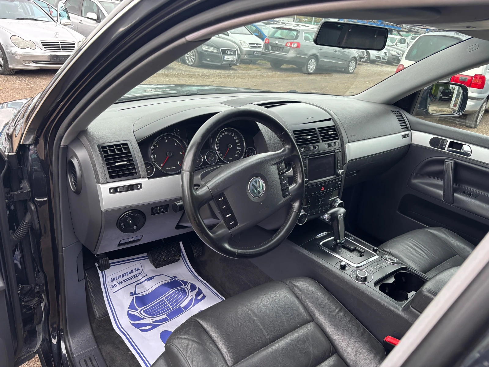 VW Touareg 3.0TDI V6 4Х4, снимка 7 - Автомобили и джипове - 56713174