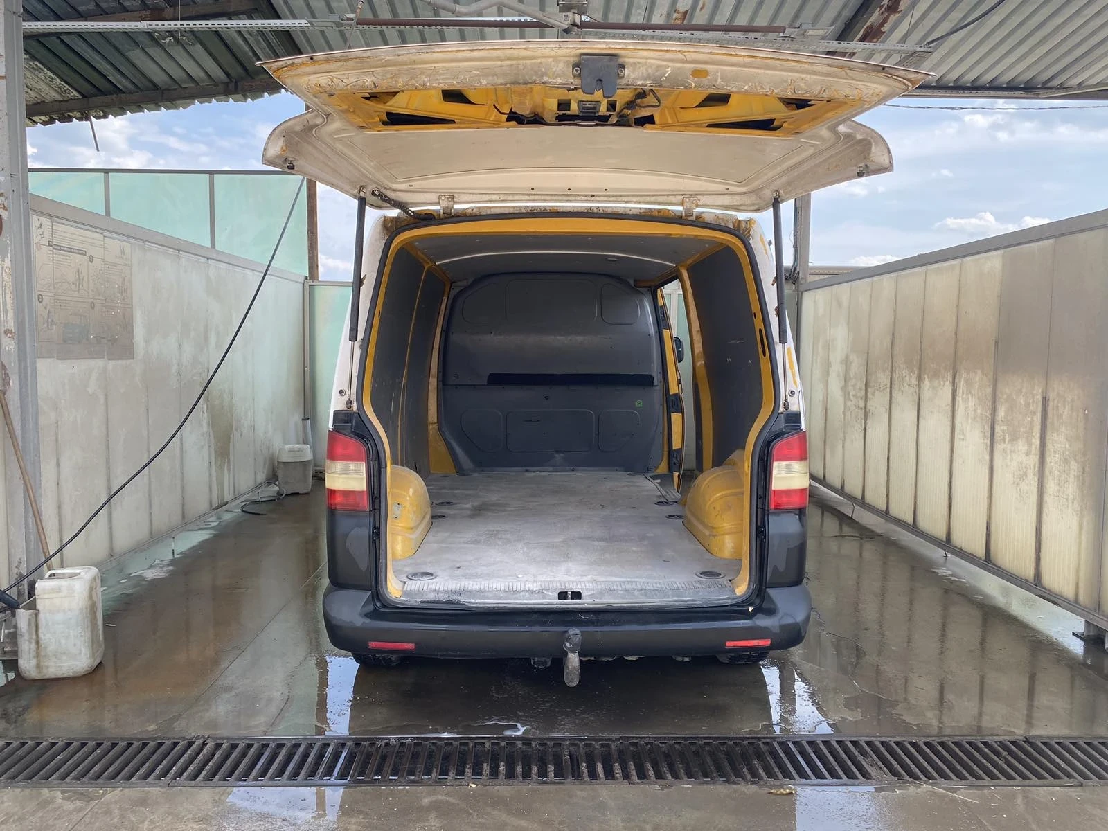 VW T5 2.0TDI Теглич! - изображение 5