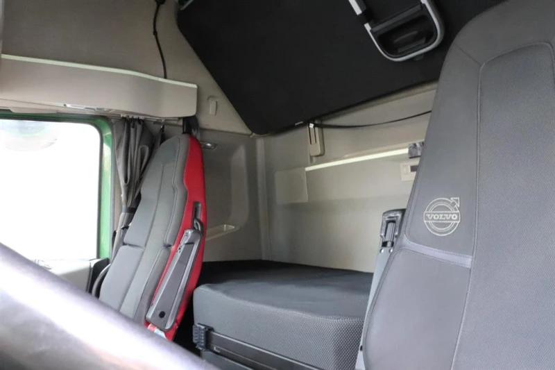 Volvo Fh 460 XL Cab, снимка 9 - Камиони - 49889682