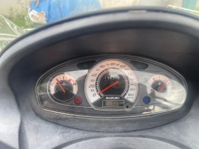 Suzuki Burgman, снимка 8