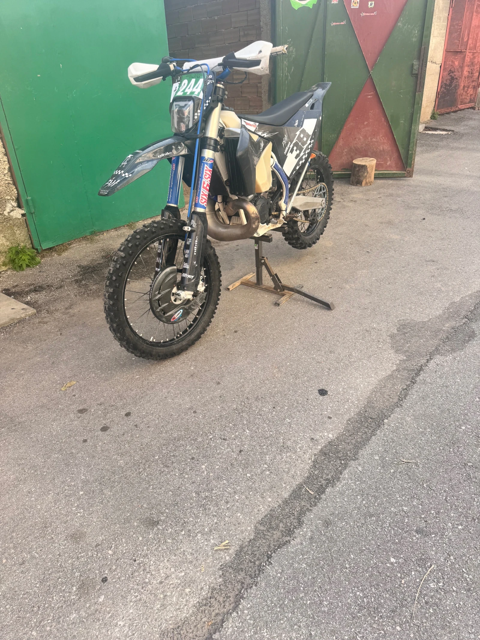 Husqvarna TE | Mobile.bg   1