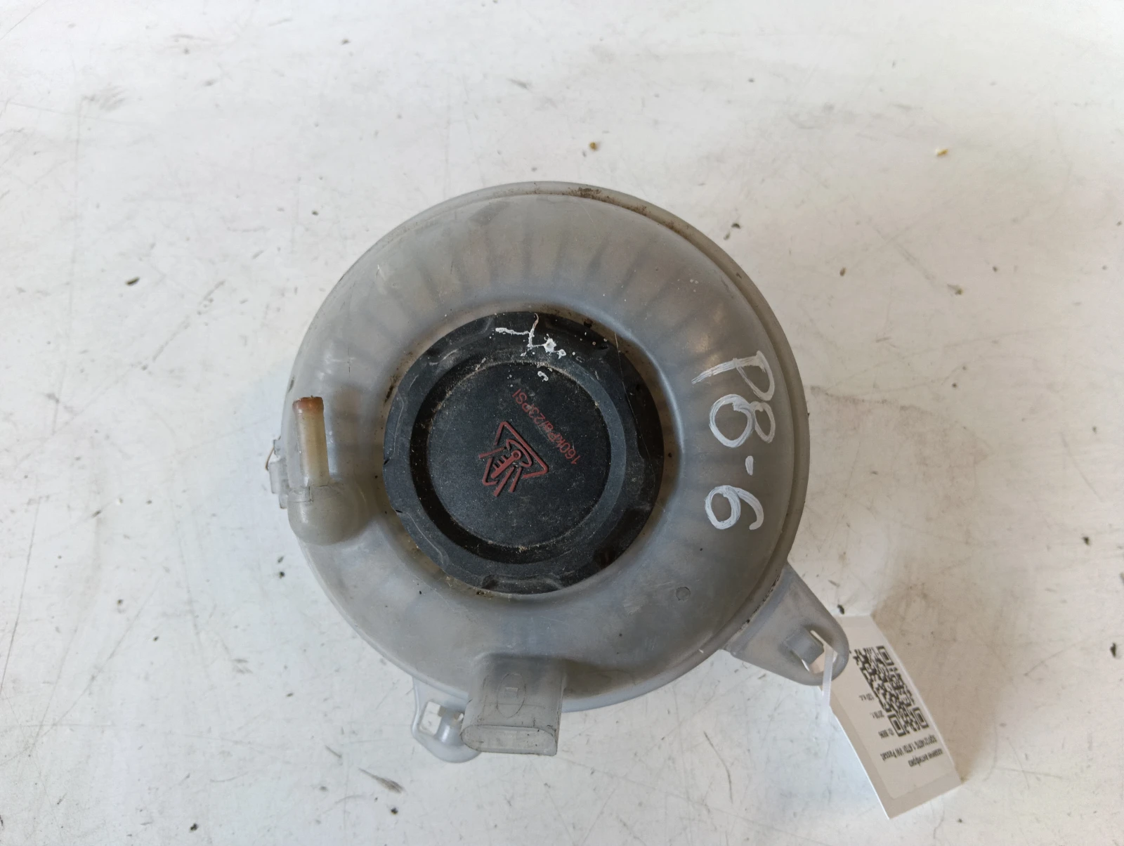 казанче антифриз 5Q0121407G 1.6TDI VW Passat