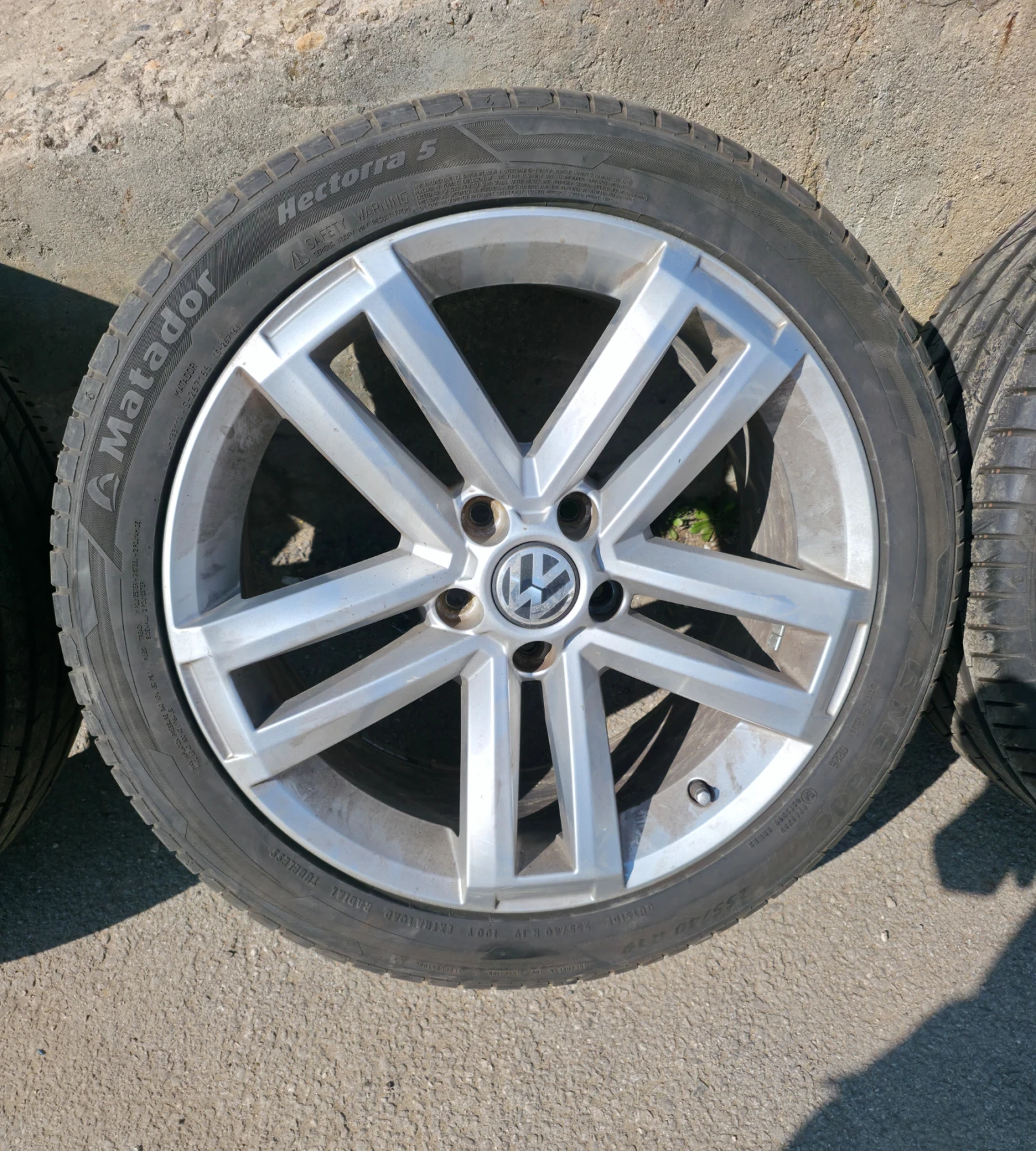 Гуми с джанти Matador 255/40R19, снимка 4 - Гуми и джанти - 53866445