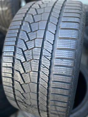      285/30R22