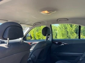 Mercedes-Benz E 270 Ръчка, снимка 15